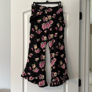 Abound Floral Pants